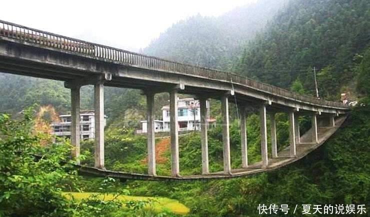 我国最“怪”的大桥,设计师只有初中文化,网友:施工图纸拿反了