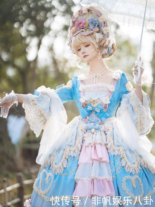 『小裙子』本以为普通洛丽塔够美了,直到看见“玛丽苏裙”,连直男也会心动