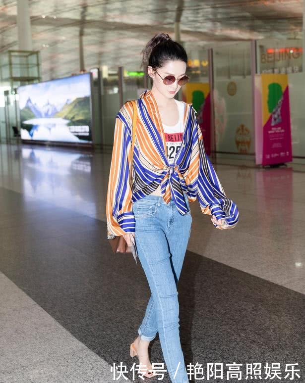 李沁怎么那么会玩？改良高跟鞋当成拖鞋穿，却把脚穿得扁扁的