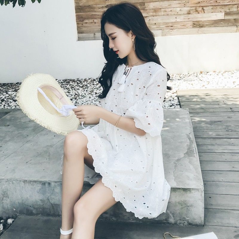 胯宽屁股大还在穿紧身裤?穿上这些连衣裙，不仅减龄还凹身材