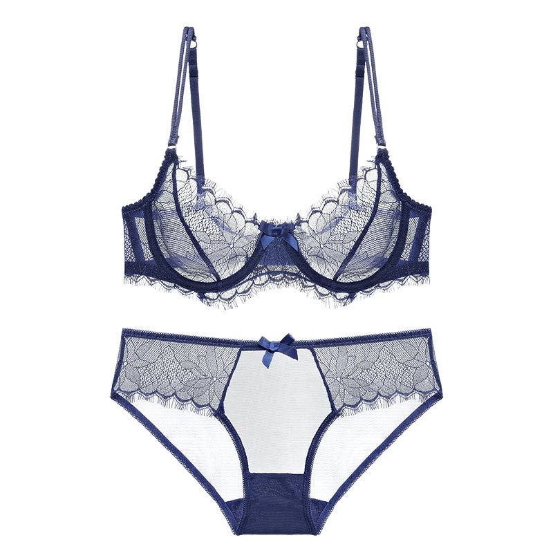 我的天!原来法国女人都爱穿这文胸，也太大胆了吧!简直辣眼睛