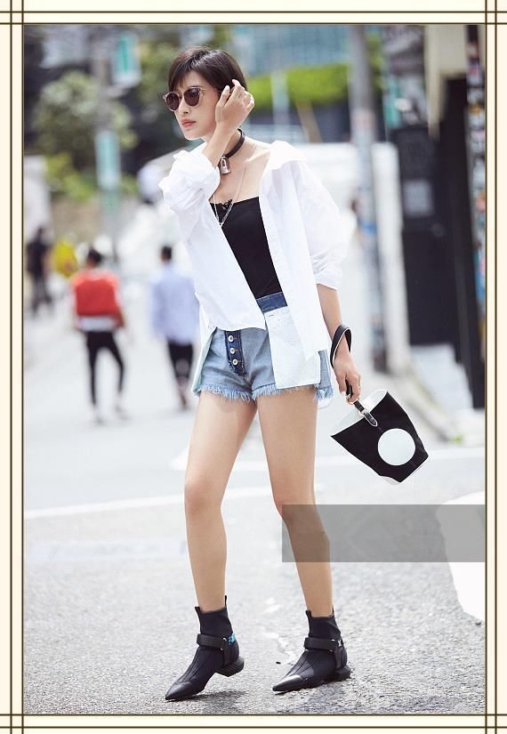 没张俪的筷子腿真别把短裤反着穿，像袁姗姗穿出大象腿就尴尬了