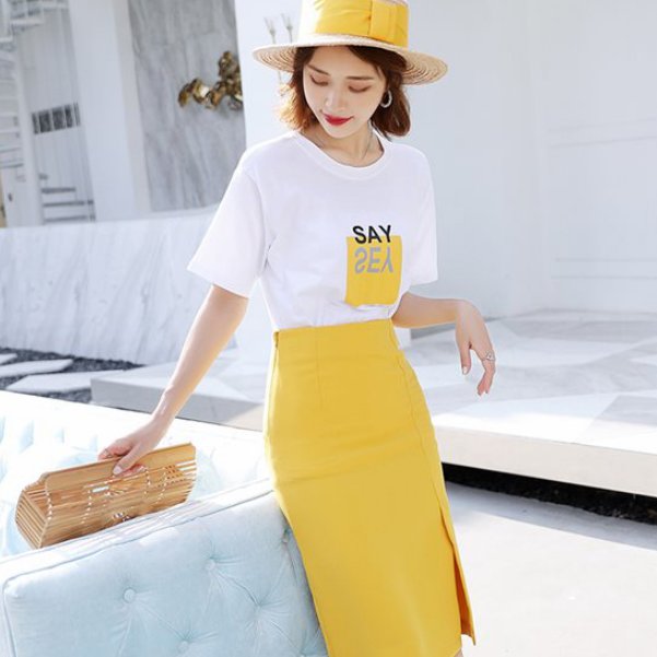 单身的女人就是大胆!不穿安全裤直接穿包臀裙，真的是超级性感