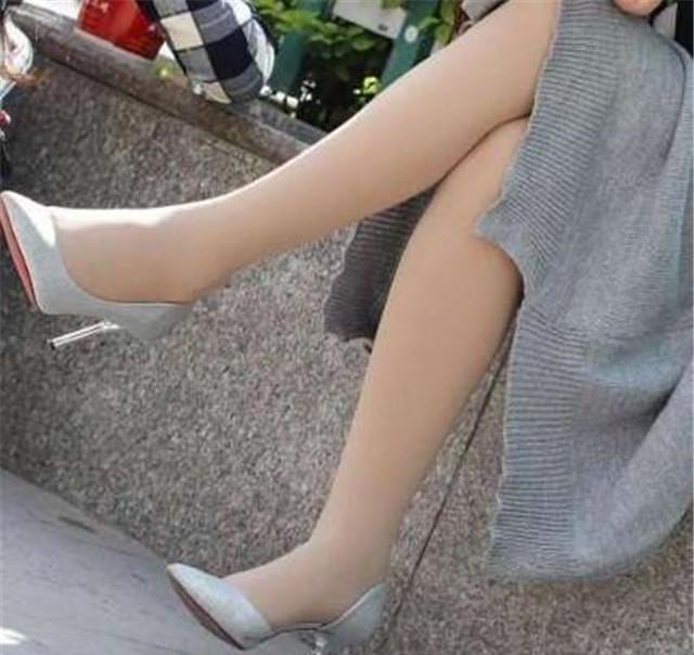 舒适百搭的尖头细跟，潮流与时尚感并存，让你女人味十足！