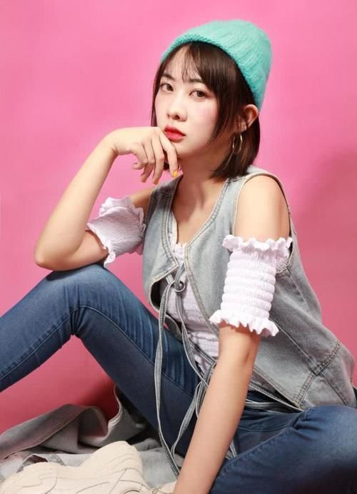  显瘦：微胖女生怎么穿好看？学会这10种搭配，遮肉显瘦又时髦