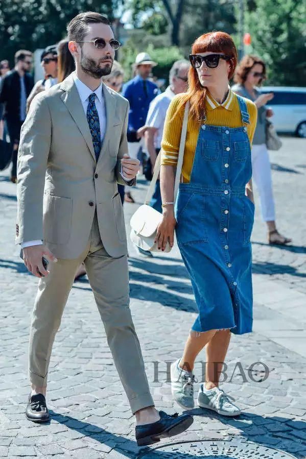 怎么穿也不时髦?是扣子没钉对地方吧