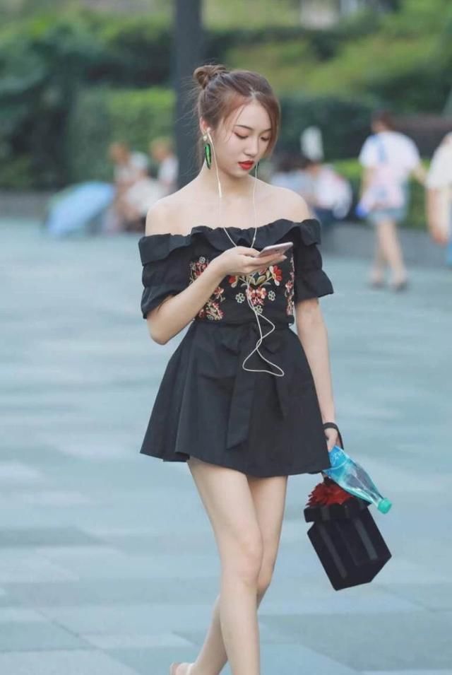  颜值|街拍气质美女小姐姐,大长腿 高颜值 这谁顶得住呀