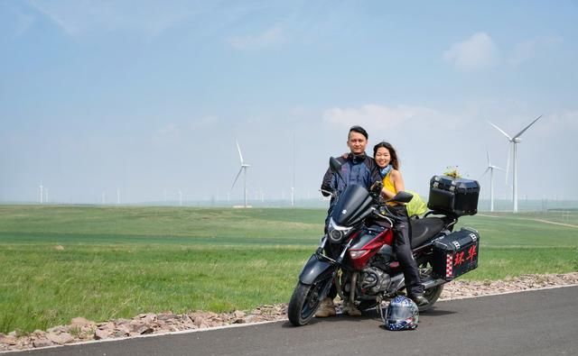 环游中国需要多少钱?开摩托车环游中国的小情侣来回答你