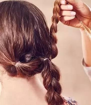 扎头发真的有那么难吗？你试试这个，再也不想披头散发