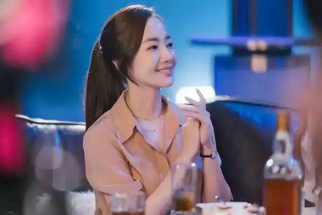 金秘书马尾为什么那么美？全靠这5个小心机，太简单一学就会