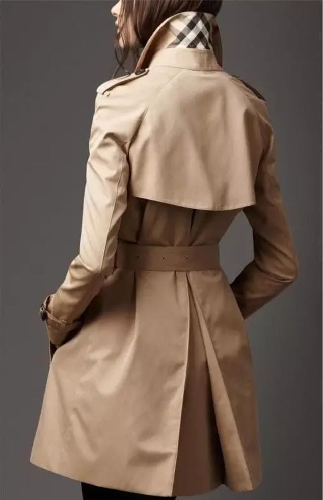 『Burberry』Burberry风衣年年穿,它的冷知识你知道多少?为啥设计这样?