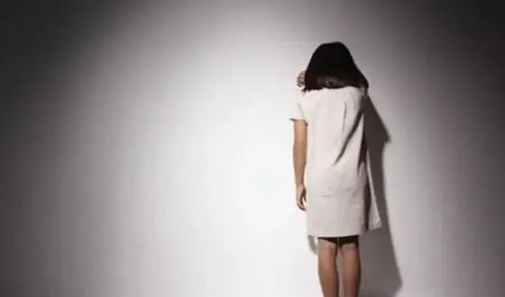  生完孩子|29岁产妇喝下百草枯，重症监护室一天一万，三天后丈夫放弃治疗