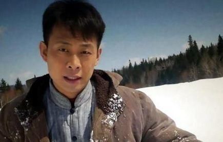  [电视剧]跑了十年的龙套得不到重用，女友嫌他落魄而弃他而去，今大器晚成