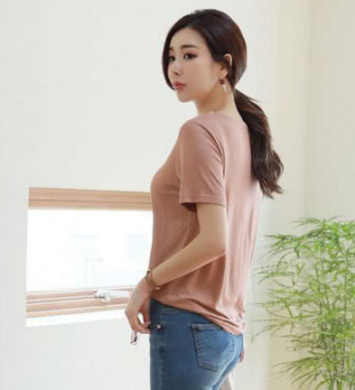 紧身裤修身的版型，释放强大气场，优雅又有女人味！