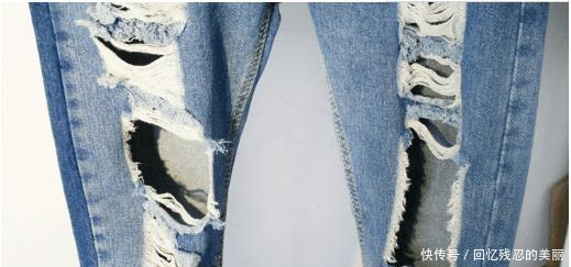 老人见女孩裤子破洞太多, 掏出100元让她买新的, 结果老人凌乱了