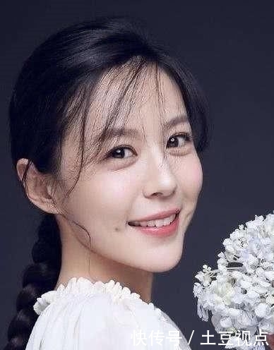  『漂亮』女生脸上有这3个“窝”，是典型的“美人脸”，精致漂亮有魅力！