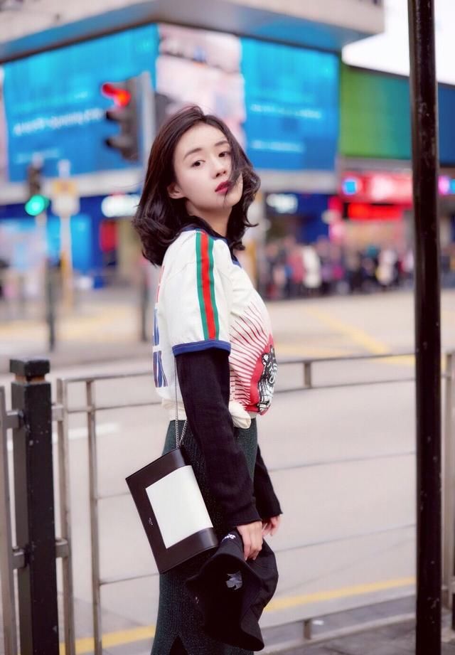 郑合惠子一改甜美可人形象变身文艺女青年，网友：还我“颜末”！