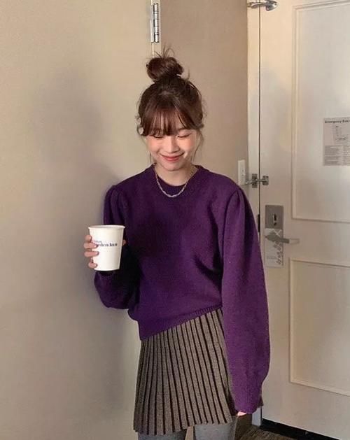 『深蓝色』学会针织衫的“3部曲”,一件就可以过完春天