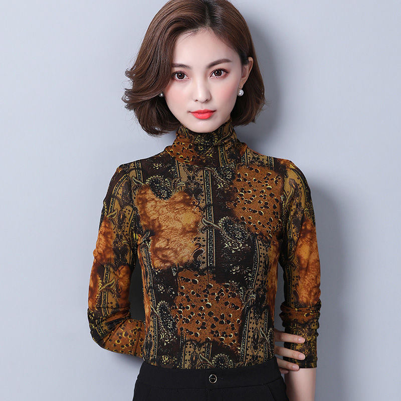 过了45的女人，别穿的太老土!瞧刚上新的秋装，款款好看又减龄