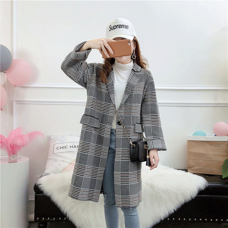 老婆身高不足1米6，也不穿短裙!这件秋装+靴子，显高到不行