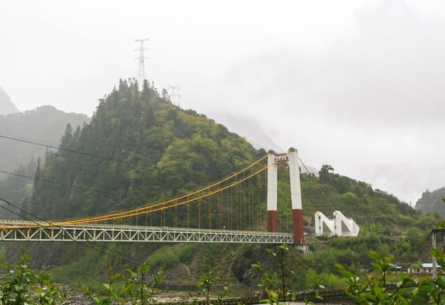 没走过318,就不知道川藏路的艰难,更不会知道这段曾经的天险