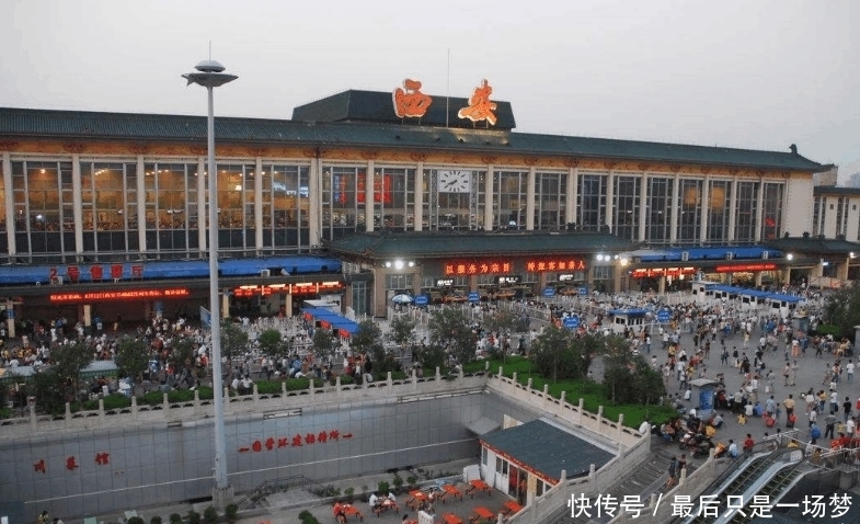  常事■中国最乱的火车站, 行李被偷是常事, 正在修建新的火车站