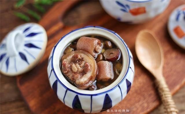  『做饭』有位会做饭的婆婆就不一样，饭桌天天都丰盛，随便一做都是大餐