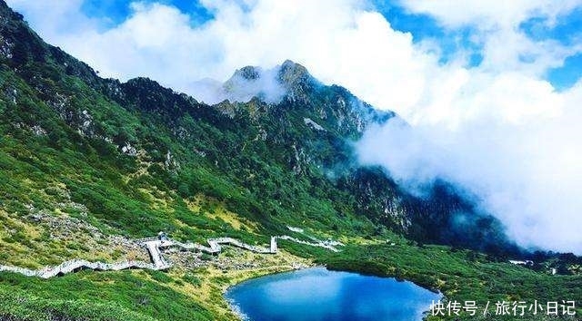 在苍山洱海的风花雪月里，感受大理面朝大海，春暖花开的浪漫情怀