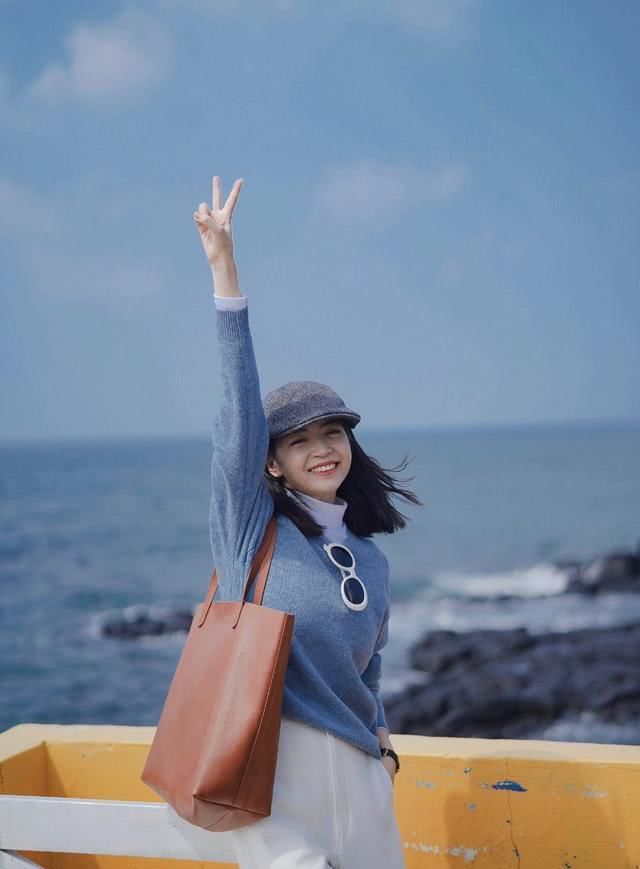  「衬衣」一穿“蓝衬衣”就成营业员，三木带你找“蓝朋友”，摆脱路人感
