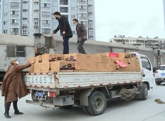  「援助」西藏援助湖北的物资，到了！