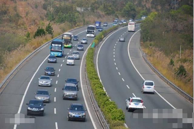 同等距离，走高速和国道哪个划算?认真一算，差距还真大