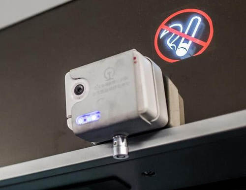 为什么日本高铁可以吸烟，而中国高铁却禁止呢？现在终于明白了！