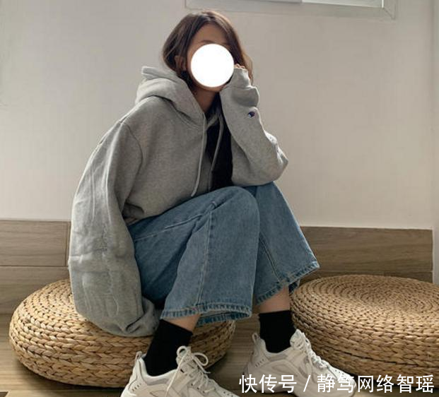 要买:今年一定要买的3双平底鞋,谁穿谁好看!
