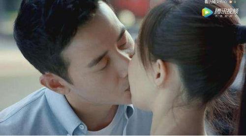 两人秘密出现酒店，打破分手传闻声明称：私生活不想被打扰！