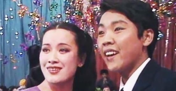【索宝莉】她24岁因春晚一夜成名,生母为她放弃生命,56岁因癌症在异国离世