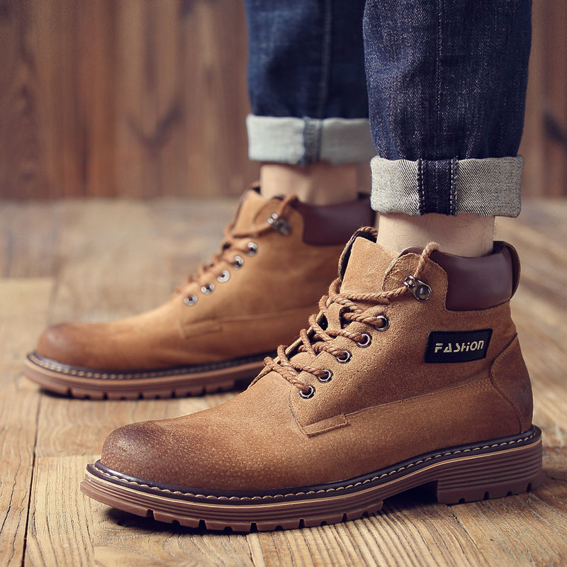 中国造新式军靴，保暖耐穿不闷汗不冻脚，男人味十足征服女神