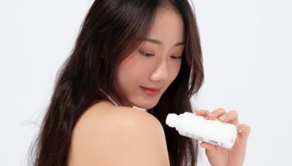  皮肤■真的需要每天涂防晒吗,防晒霜对皮肤有害处吗?