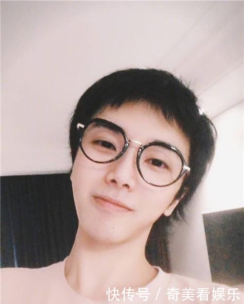 张碧晨工作室回应恋情, 有粉丝指责是炒作!