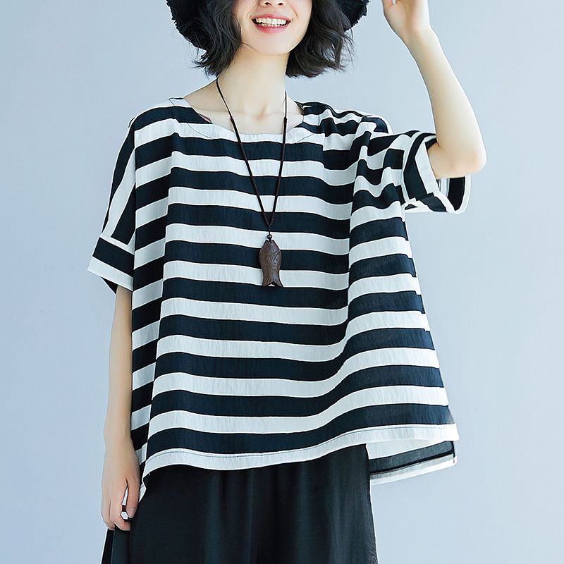 有一种清凉叫:“天然棉麻衫”配萝卜裤穿很舒适，美的独一无二