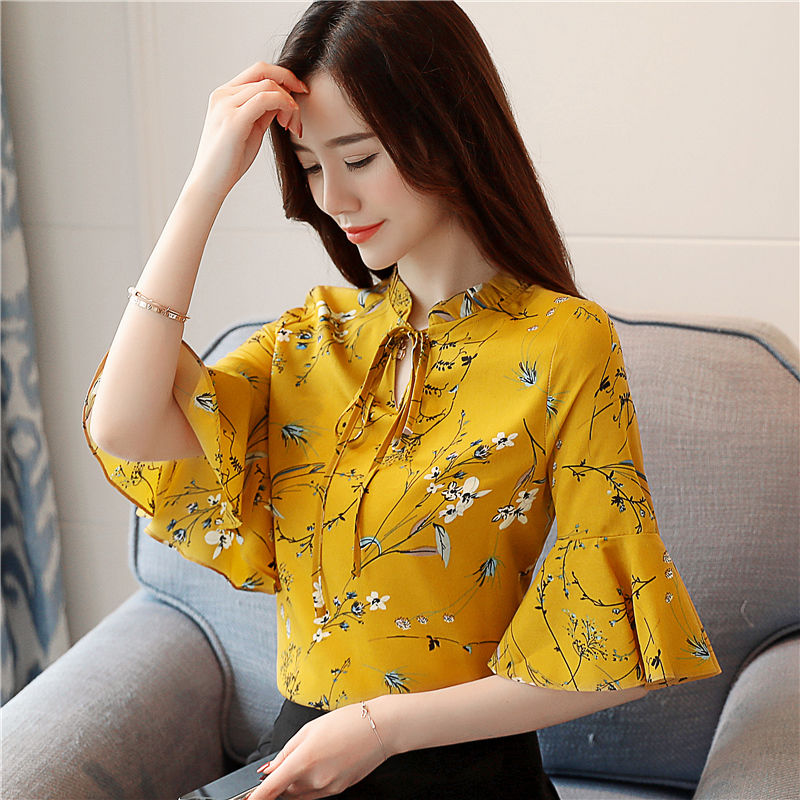 难怪办公室女生都不爱穿丝袜，这么搭配既凉快又惹人眼球，我服了