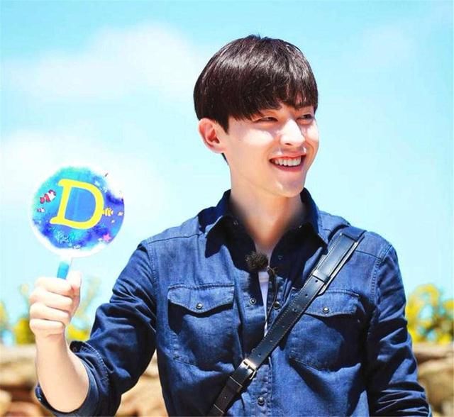 马思纯用三个字调侃回应网传恋情，被网友赞高情商