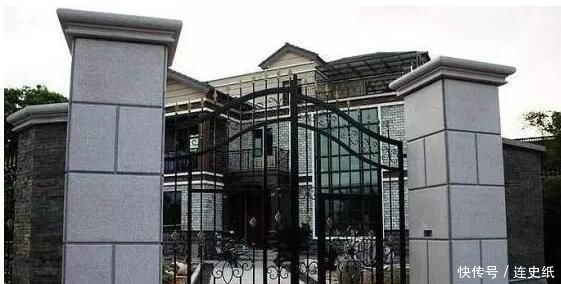  自建房@晒晒我150万农村自建房, 客厅都花12万, 是不是有点奢侈