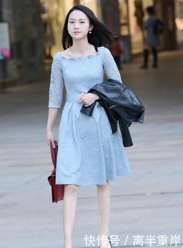  「气质」街拍气质美女穿一身白色服装，展现窈窕身姿，优雅成熟的女人味