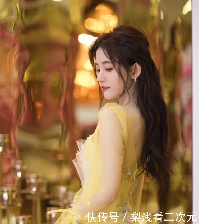 『 迪丽』你最喜欢谁的芒果黄服装?,鞠婧祎、宋祖儿、杨幂、迪丽热巴