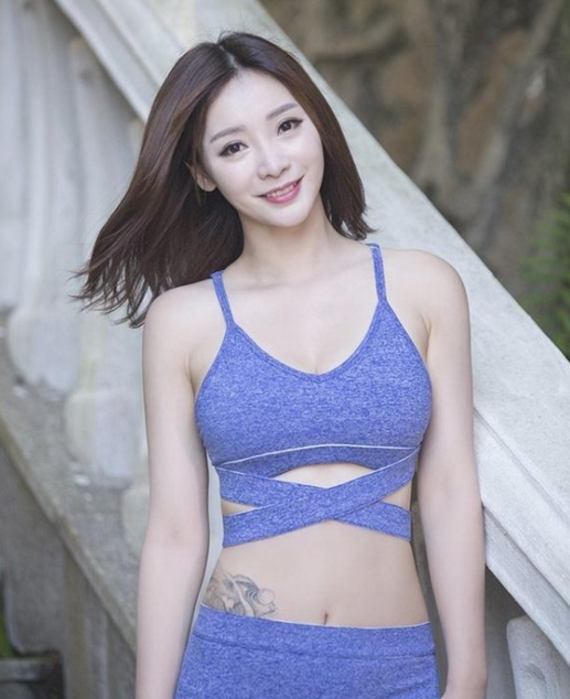 盘点6位身材丰满适合穿紧身衣的性感女星 柳岩徐冬冬必须上榜