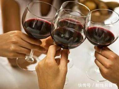 你还以为喝酒对身体没坏处吗？这5条跟酒有关的谣言，骗了太多人
