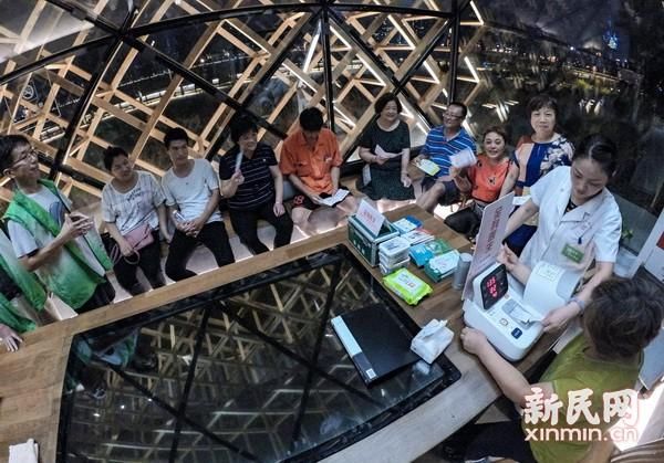 休息站有医疗咨询点