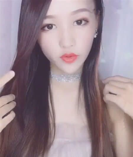 小姐姐告诉大家什么叫化妆！妆前妆后天壤之别？网友：眼已瞎！