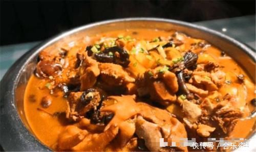 北方人请客时说点几个硬菜,到底什么是硬菜?你