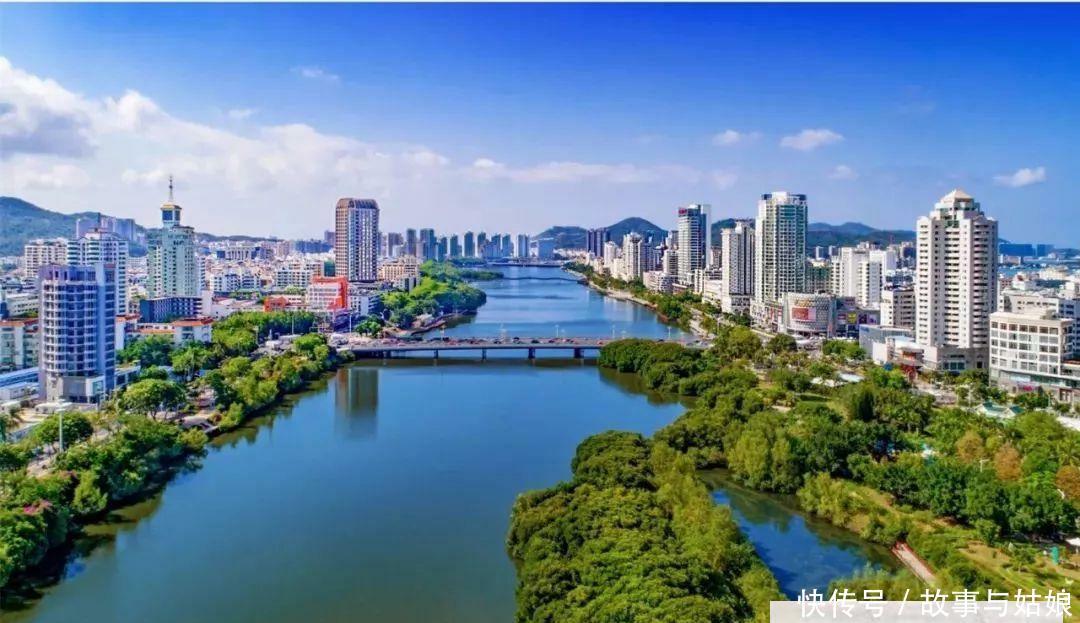 我国“留不住”人的2座城市, 大部分人工资三千左右, 房价一两万